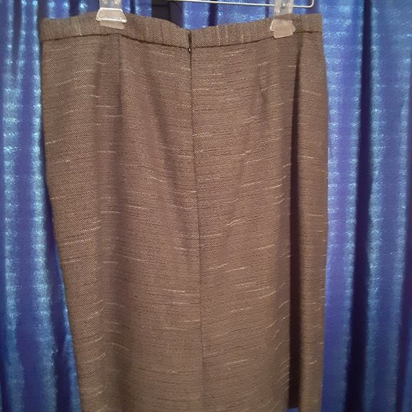 Anne Klein 2 Pc Grey Short Sleeve Suit - Picture 6 of 15